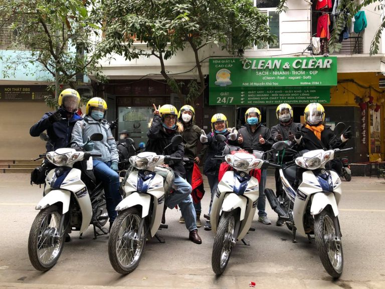 du lịch Hà Nội bằng xe máy của MOTOGO